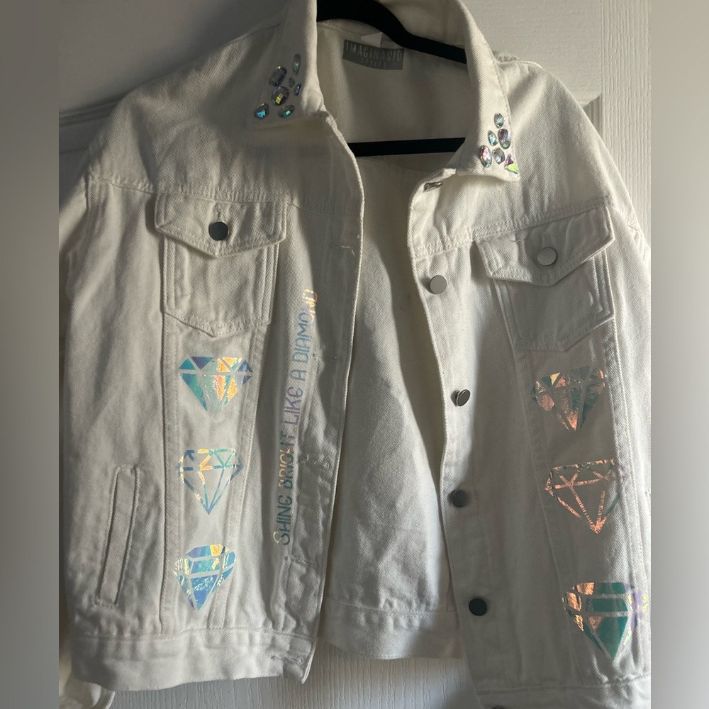 White jeans jacket size L